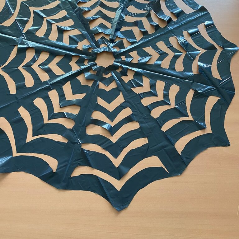 PELY® Halloween Hack DIY Spinnennetz aus Profimuelsack (2)_pely.de